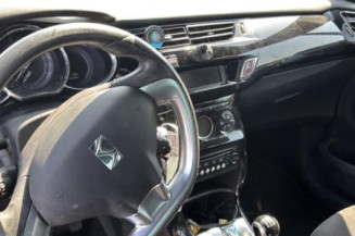 Poignee porte avant droit CITROEN DS3