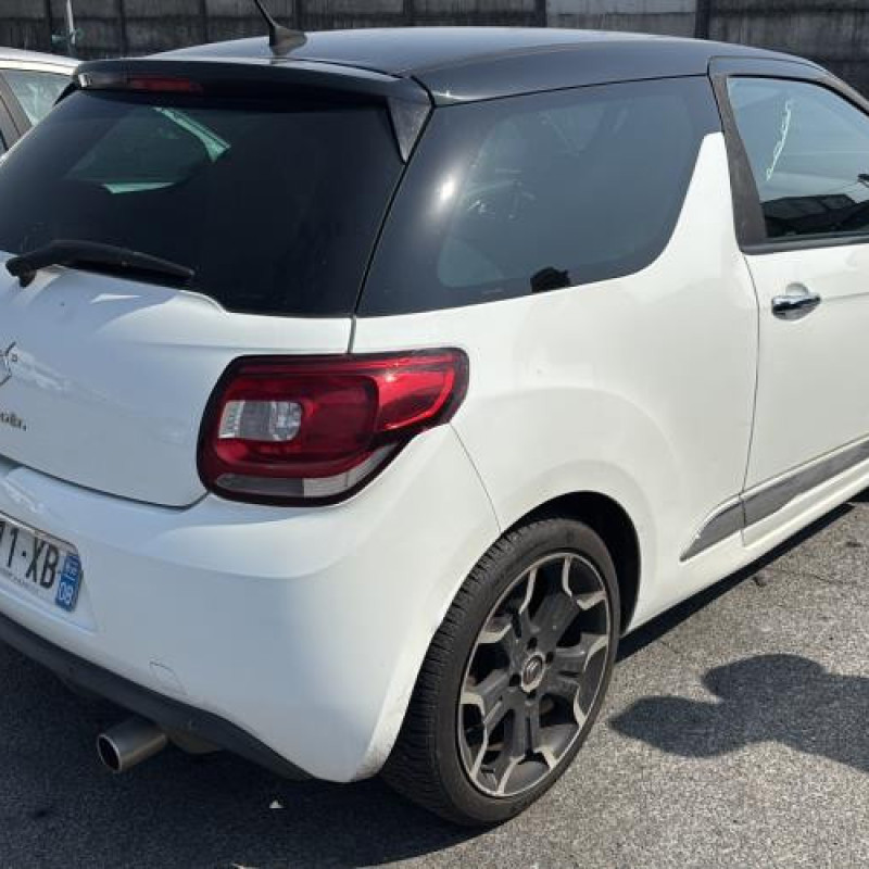 Retroviseur droit CITROEN DS3 Photo n°9