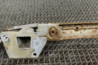 Renfort pare choc arriere (traverse) PEUGEOT 207