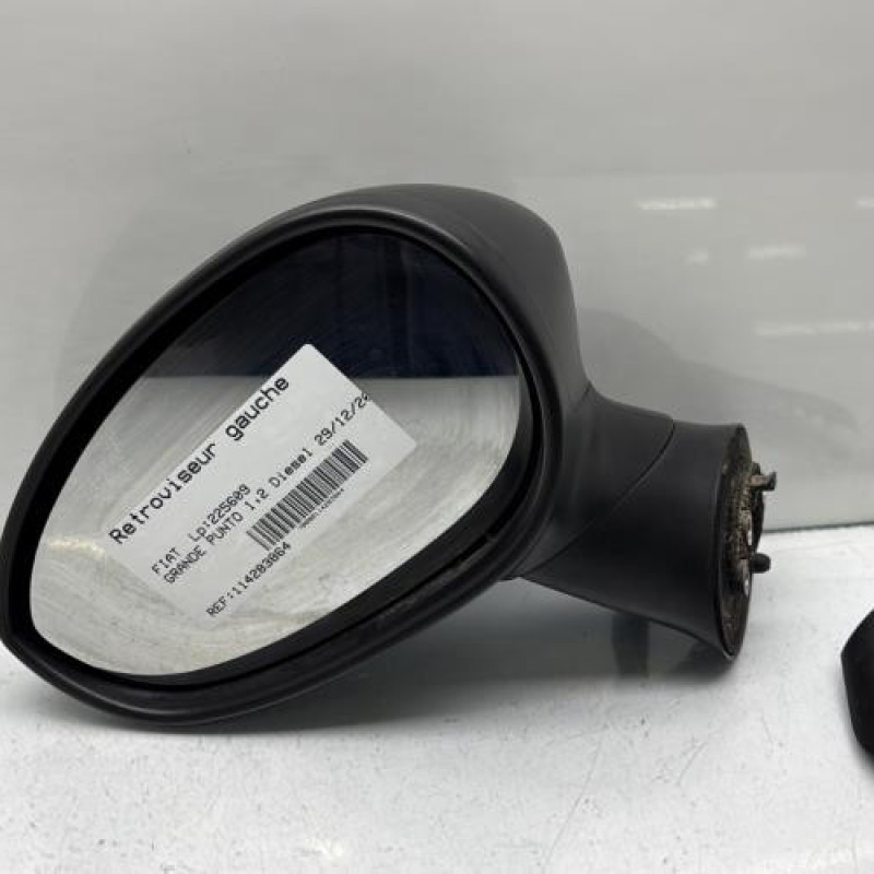 Retroviseur gauche FIAT GRANDE PUNTO Photo n°1