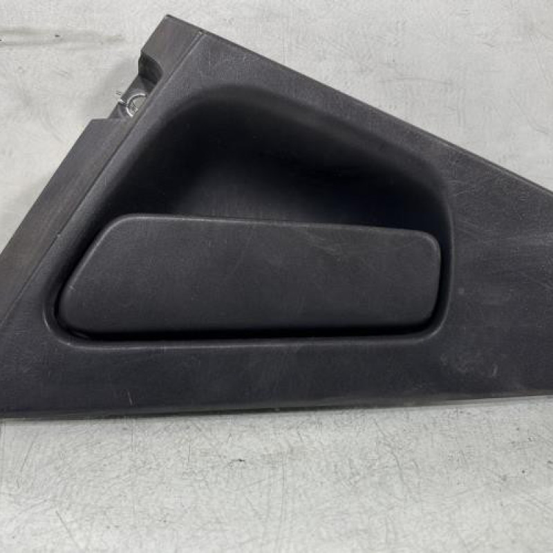 Poignee porte arriere droit RENAULT CLIO 4 Photo n°1