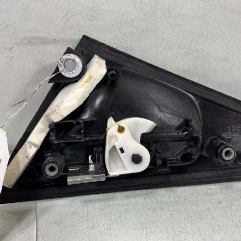 Poignee porte arriere gauche RENAULT CLIO 4 Photo n°3