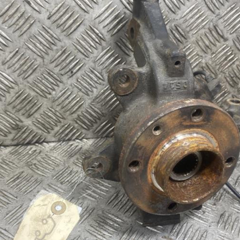 Pivot de moyeu avant gauche RENAULT CLIO 4 Photo n°2