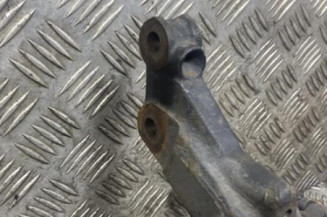 Pivot de moyeu avant gauche RENAULT CLIO 4