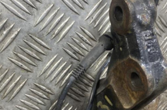 Pivot de moyeu avant gauche RENAULT CLIO 4