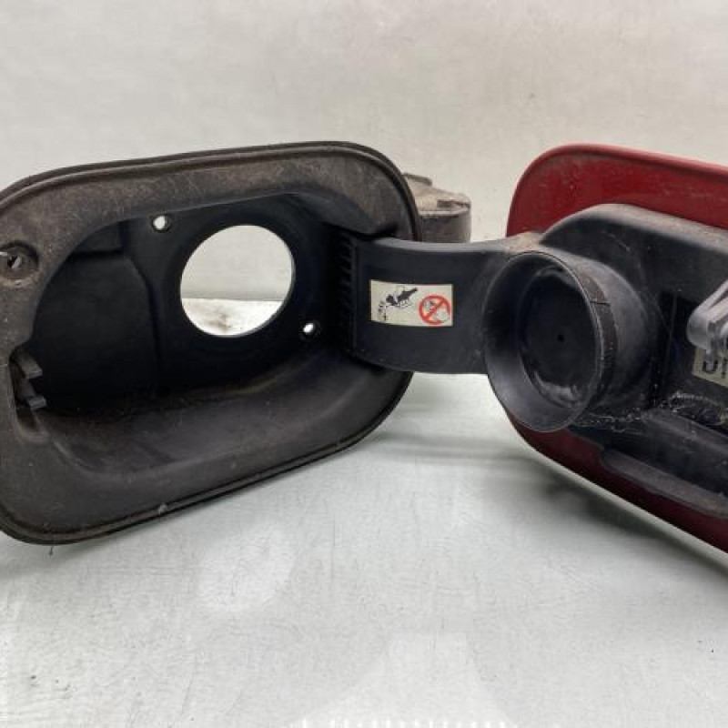 Trappe d'essence RENAULT MEGANE 2 Photo n°3