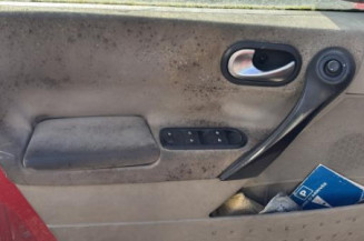 Moteur essuie glace avant RENAULT MEGANE 2