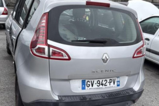 Poignee porte arriere gauche RENAULT SCENIC 3