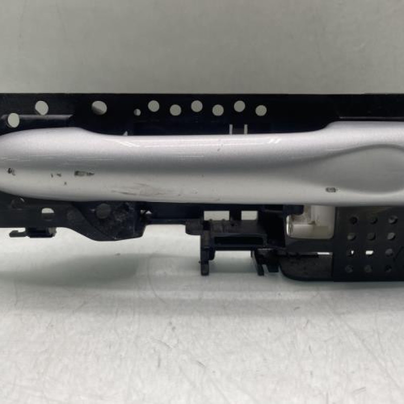 Poignee porte avant gauche RENAULT SCENIC 3 Photo n°1