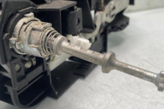 Poignee porte avant gauche RENAULT SCENIC 3