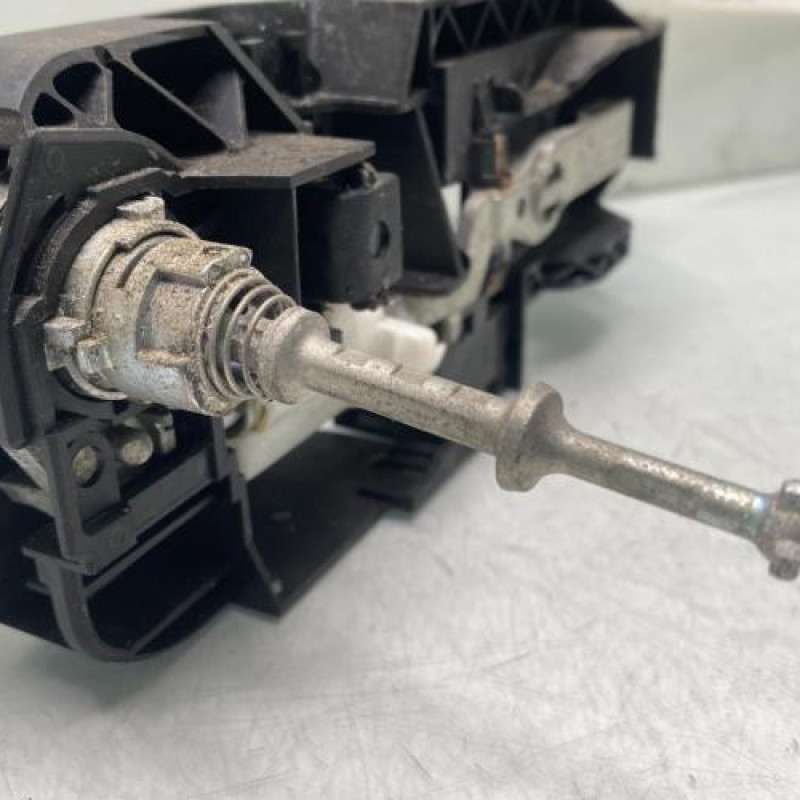 Poignee porte avant gauche RENAULT SCENIC 3 Photo n°3