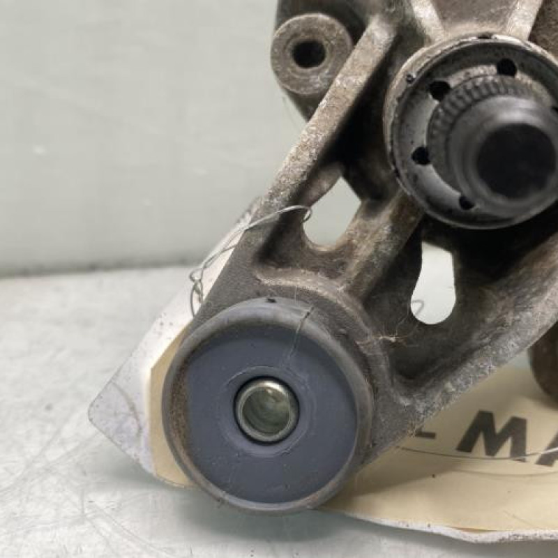 Moteur essuie glace avant gauche RENAULT SCENIC 3 Photo n°3