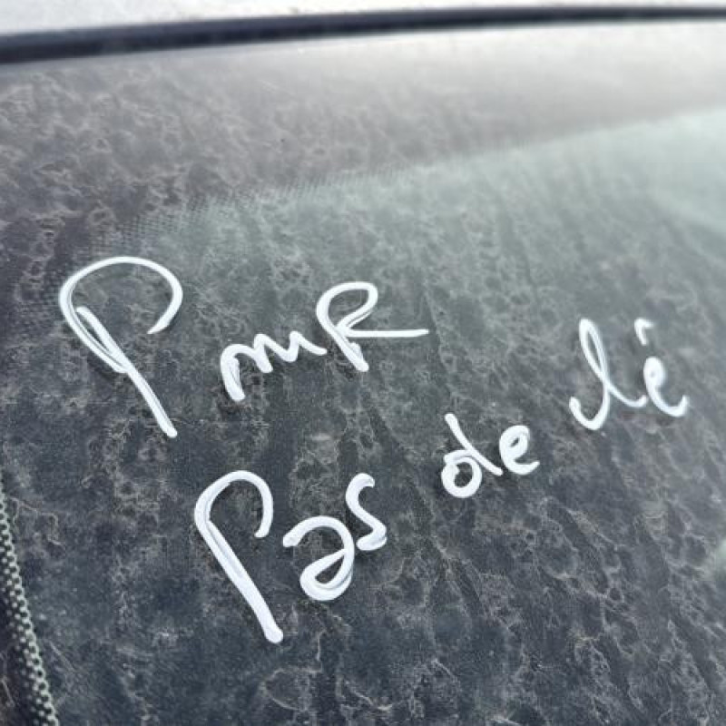 Retroviseur gauche CITROEN C4 1 Photo n°14