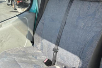 Poignee porte avant gauche RENAULT TRAFIC 2
