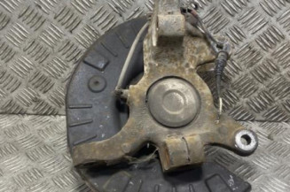 Pivot de moyeu avant droit MERCEDES VITO 639