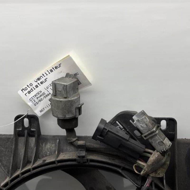 Moto ventilateur radiateur CITROEN C2 Photo n°2