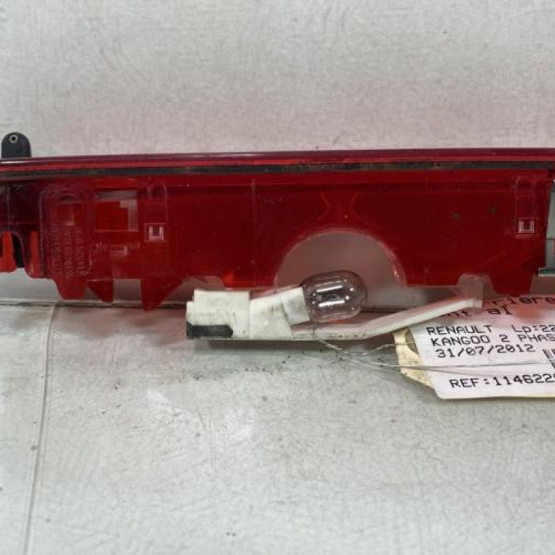 Feu arriere stop central RENAULT KANGOO 2 Photo n°4