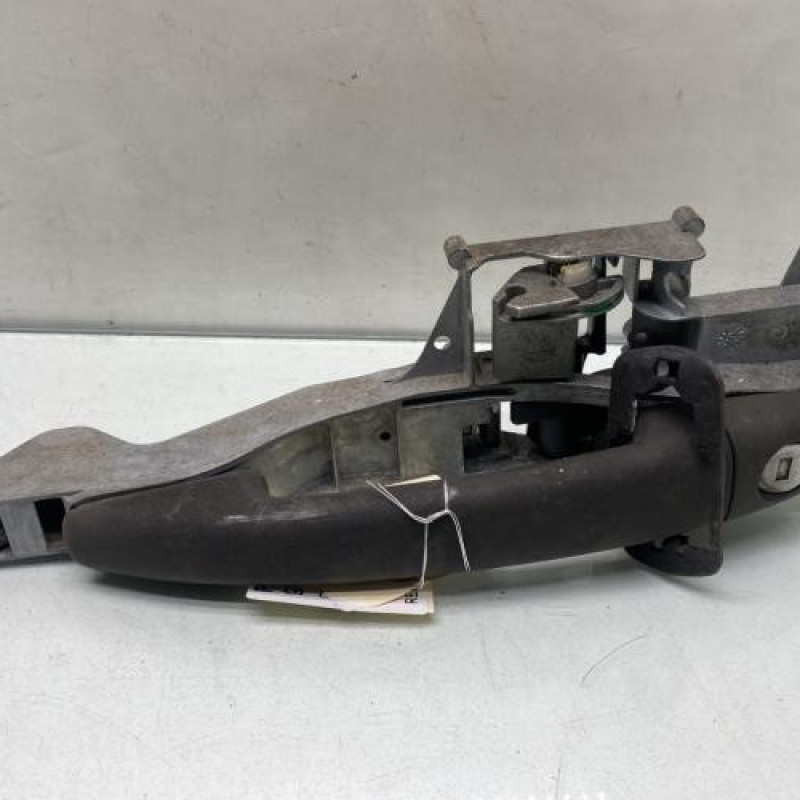 Poignee porte avant gauche CITROEN BERLINGO 2 Photo n°1