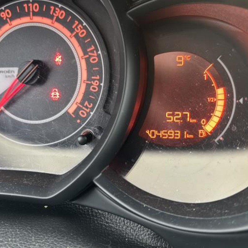 Bouchon de carburant CITROEN C3 2 Photo n°18