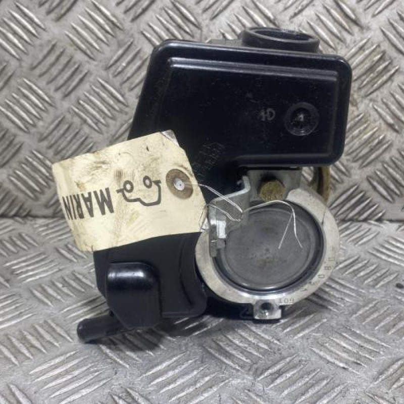 Pompe de direction CITROEN XSARA Photo n°4