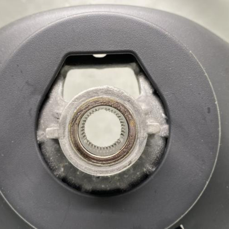 Volant RENAULT CLIO 4 Photo n°4