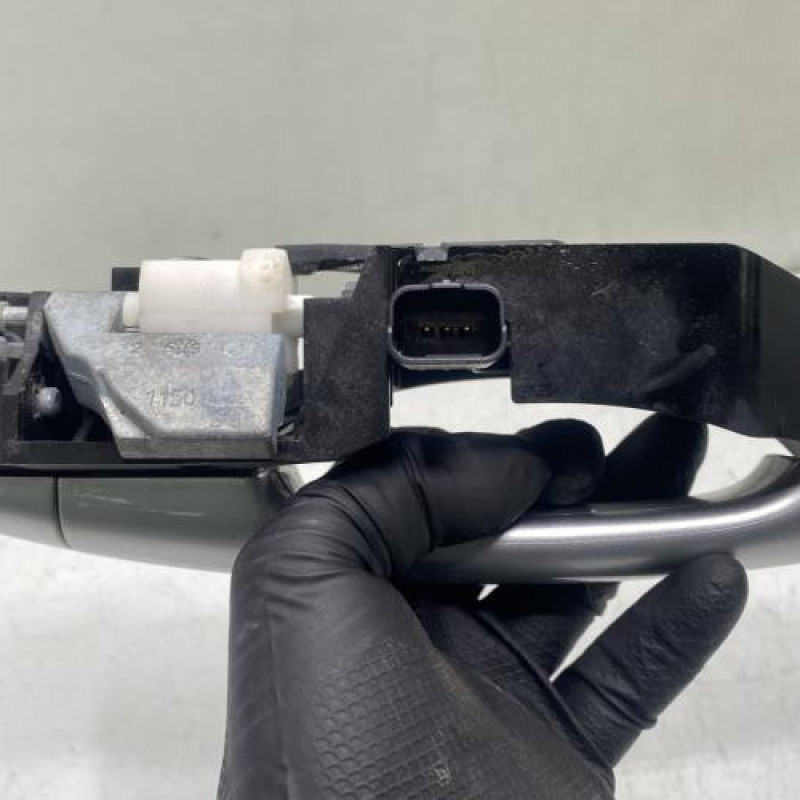 Poignee porte arriere gauche RENAULT LAGUNA 3 Photo n°3