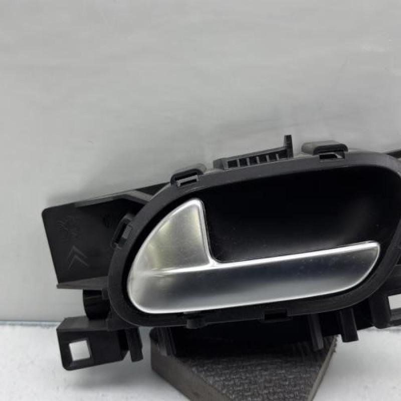 Poignee interieur avant gauche PEUGEOT 208 1 Photo n°1