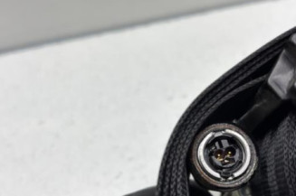 Pretensionneur de ceinture avant droit PEUGEOT 208 1