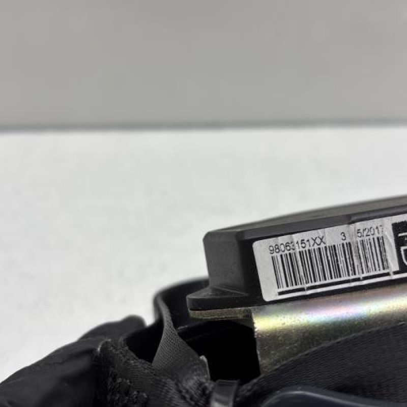 Pretensionneur de ceinture avant droit PEUGEOT 208 1 Photo n°4