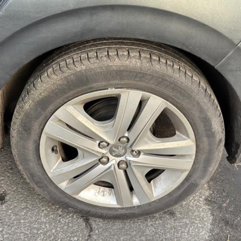 Pretensionneur de ceinture avant droit PEUGEOT 208 1 Photo n°18