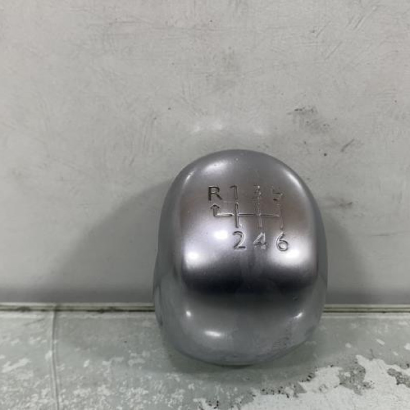 Pommeau de vitesses PEUGEOT 308 2 Photo n°4