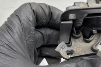 Poignee interieur avant droit CITROEN SAXO