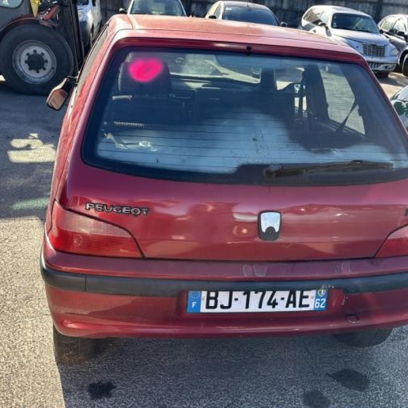 Retroviseur droit PEUGEOT 106 Photo n°9