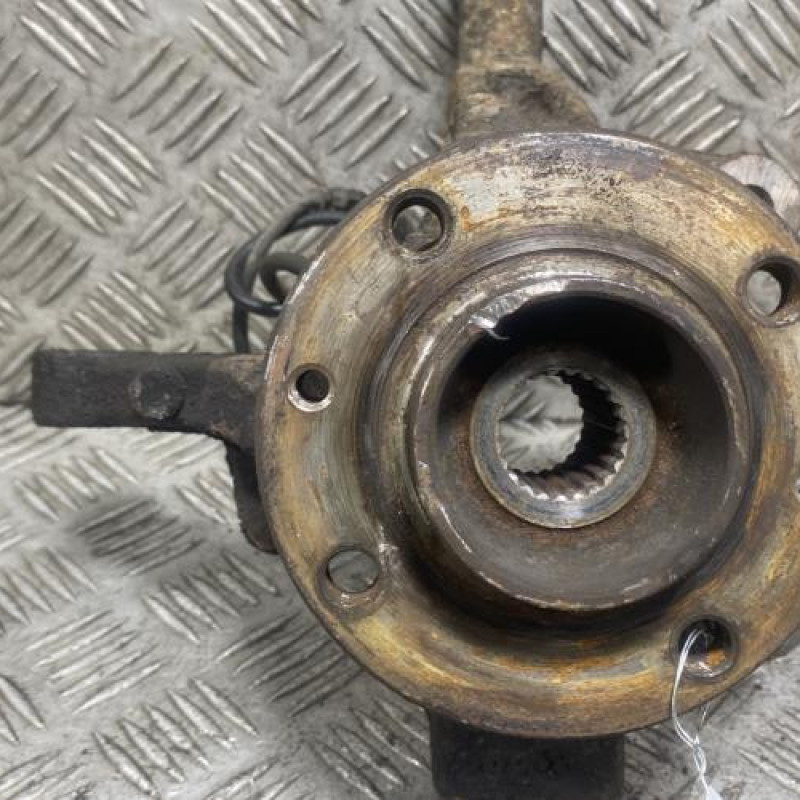 Pivot de moyeu avant droit RENAULT CLIO 3 Photo n°2