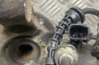 Pivot de moyeu avant droit RENAULT CLIO 3