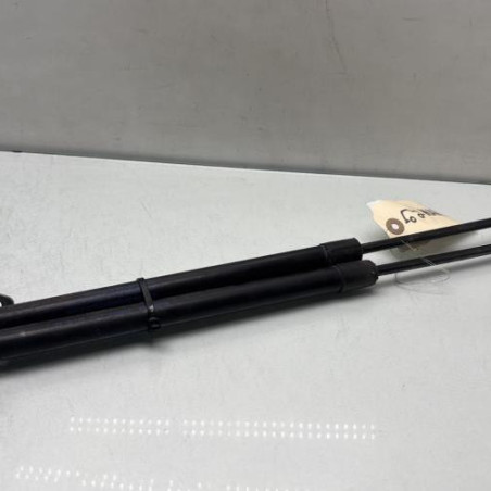 Verin de coffre RENAULT CAPTUR 1