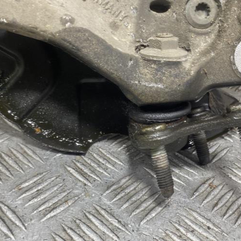 Pivot de moyeu avant gauche VOLKSWAGEN TOURAN 3 Photo n°5