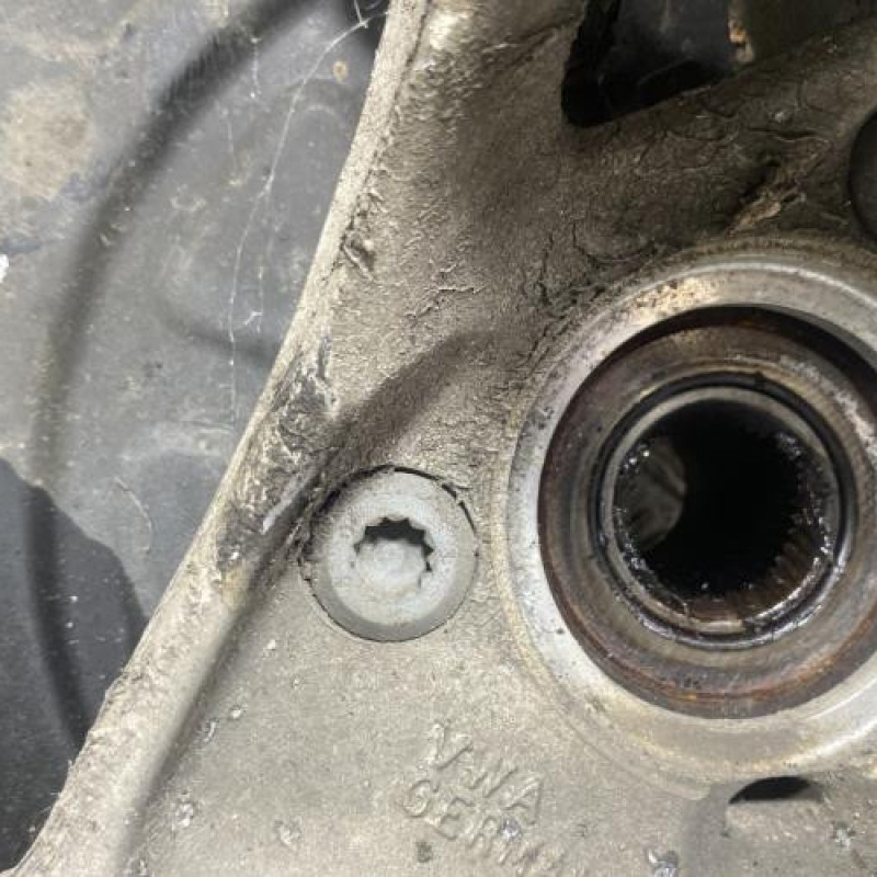 Pivot de moyeu avant gauche VOLKSWAGEN TOURAN 3 Photo n°6