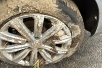 Pivot de moyeu avant gauche VOLKSWAGEN TOURAN 3