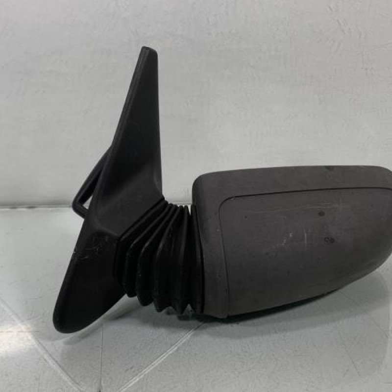 Retroviseur gauche PEUGEOT 205 Photo n°3