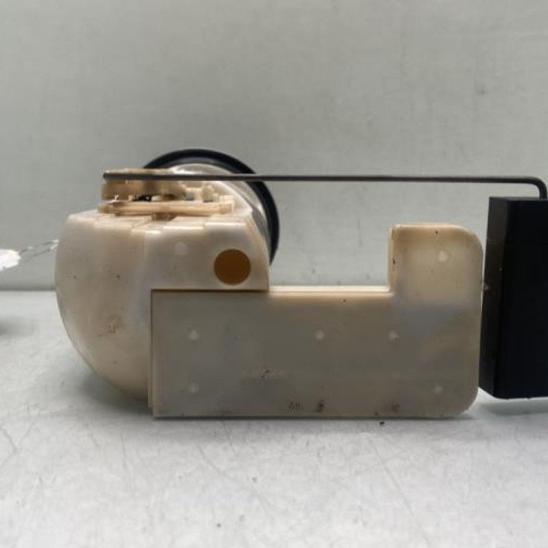 Pompe à carburant CITROEN SAXO Photo n°6