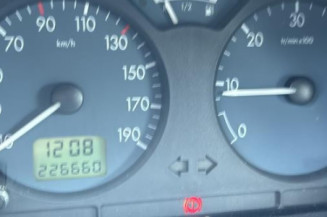 Pompe à carburant CITROEN SAXO