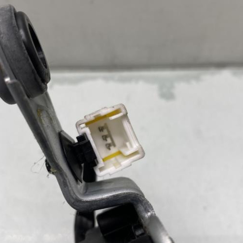 Moteur essuie glace arriere PEUGEOT 206 Photo n°4