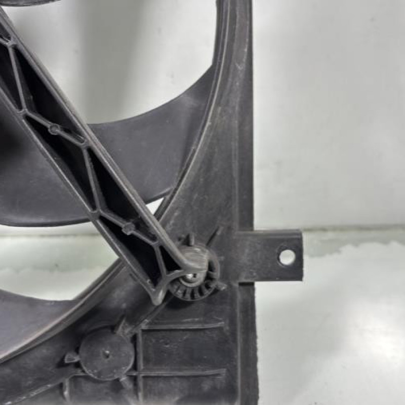 Moto ventilateur radiateur SEAT IBIZA 3 Photo n°3