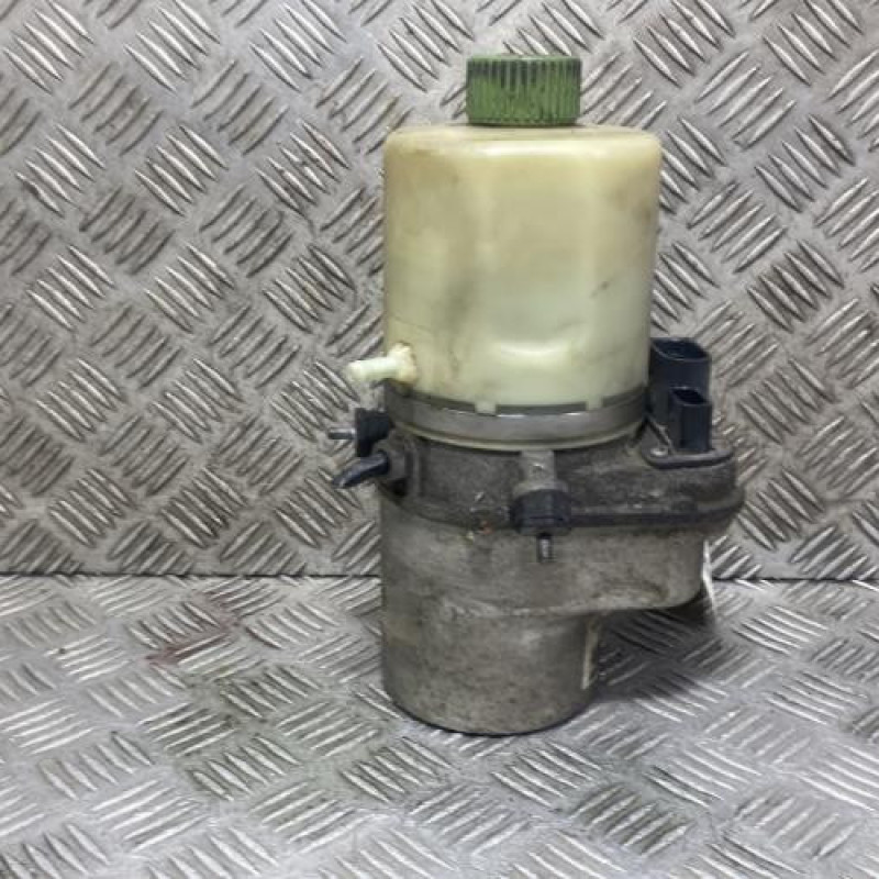 Pompe de direction SEAT IBIZA 3 Photo n°3