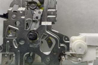 Serrure de porte laterale gauche RENAULT MASTER 3