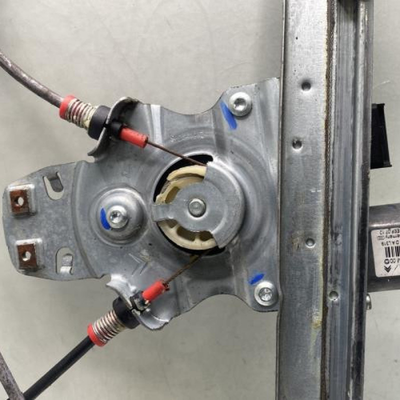 Leve vitre electrique avant gauche CITROEN C5 2 Photo n°6