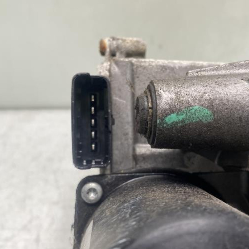 Moteur essuie glace avant gauche CITROEN C5 2 Photo n°5