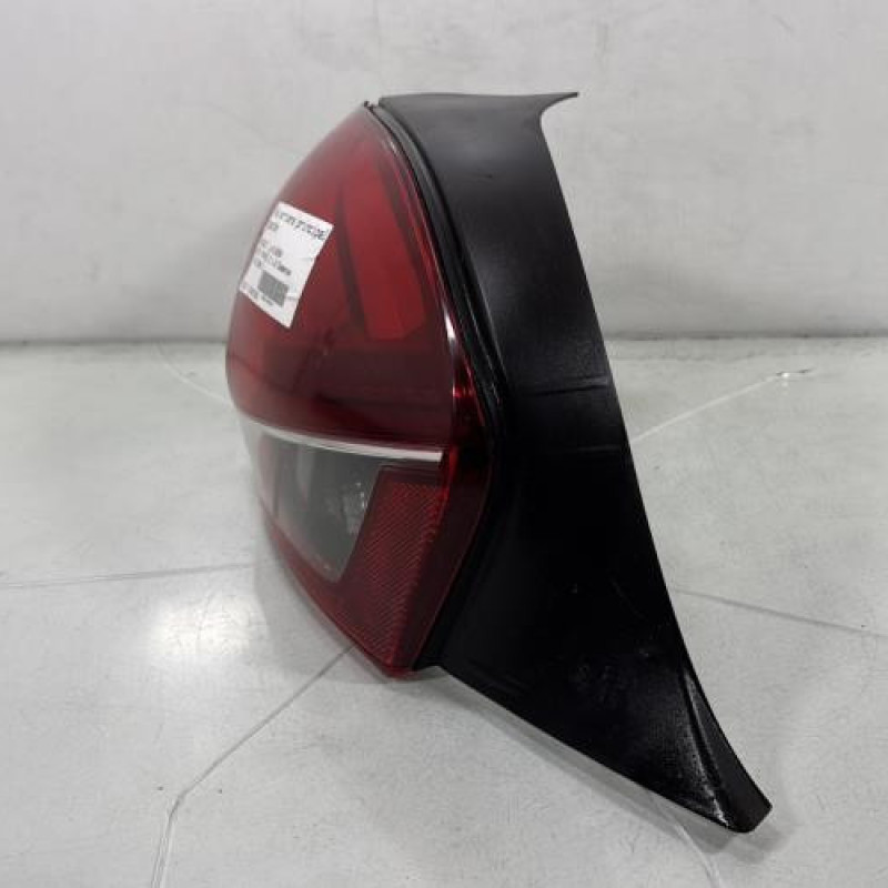 Feu arriere principal gauche (feux) PEUGEOT 208 1 Photo n°3