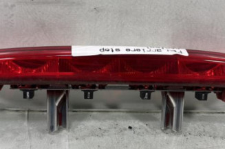 Feu arriere stop central PEUGEOT 208 1